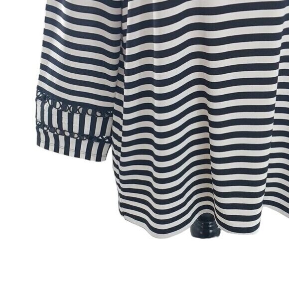 Chico's Blouse Black White Striped Stretch 3/4 Sleeve Womens Size Small - Picture 2 of 6